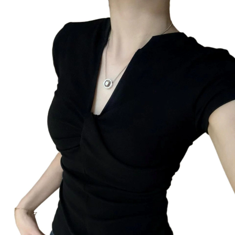 Черная модная футболка с коротким рукавом, slim fit, облягающая, открытые плечи