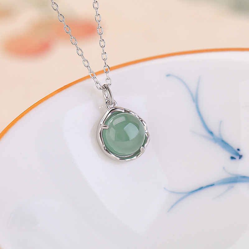 Dây chuyền bạc S925 mạ vàng hồng đính mã não xanh ngọc lục bảo hình học — Kiểu Phỉ Thúy