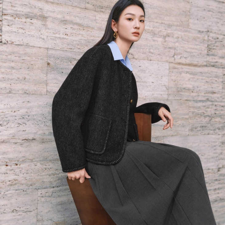 羊毛经典圆领小香风百搭短款毛呢外套女2025冬装新款1G9970101|undefined