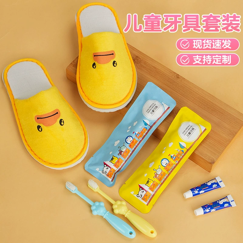 Детские одноразовые зубные щетки для гостевых домов и отелей, домашнего гостеприимства и путешествий, портативные наборы детских зубных щеток оптом