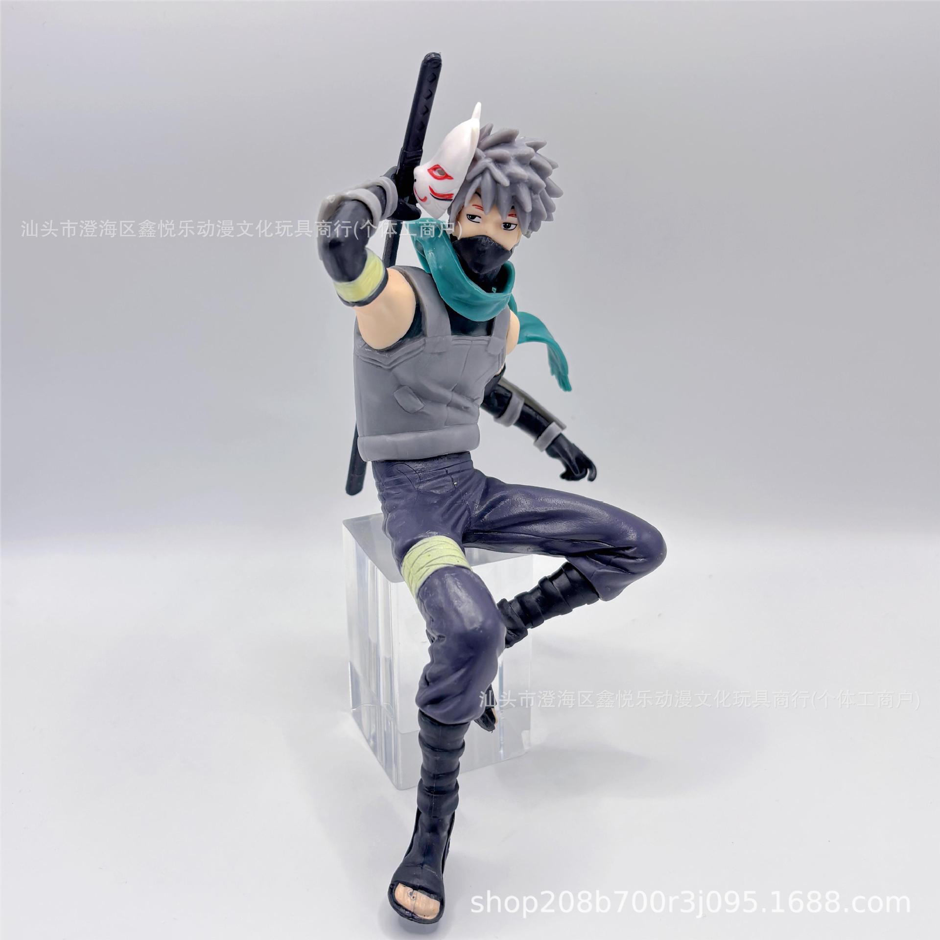 Naruto figura oscura Kakashi animación periférica del coche decoración del modelo del chasis del escritorio muñeca decorativa
