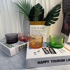 スポットクロスボーダーシンプルな色ガラスキャンドルカップホームクリエイティブ装飾アロマキャンドルホルダー屋内ロマンチックなアロマボトル