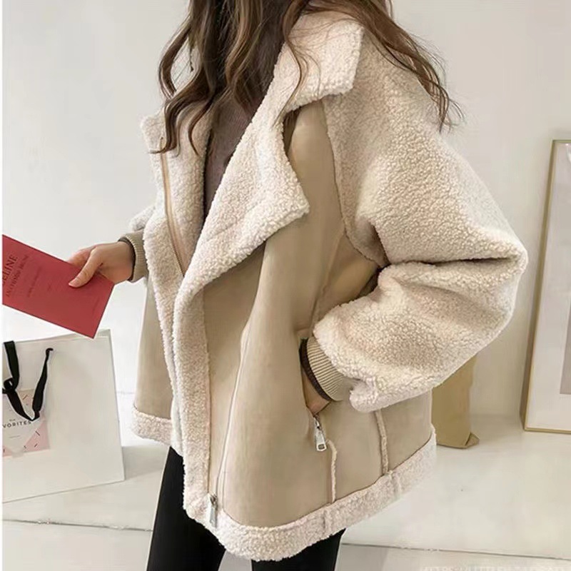 2025新款加厚保暖皮毛一体羊羔毛外套宽松百搭鹿皮绒上衣机车服潮