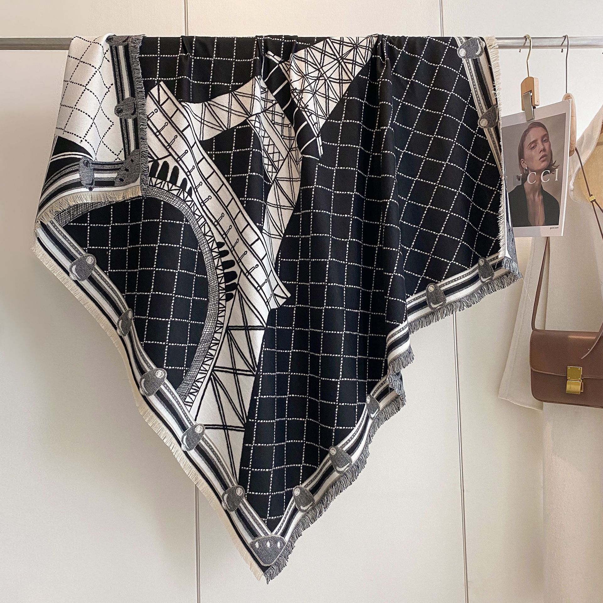 Nueva bufandas coreanas de otoño y invierno caliente simple de doble cara imitación de cachemira toallas de moda para mujeres