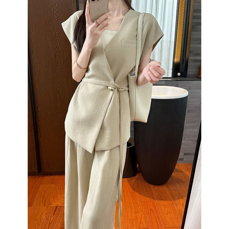 Korean Style New 2026 Summer High-End Office Commuting Khaki Solid Color Fashionable Versatile Suit for Women