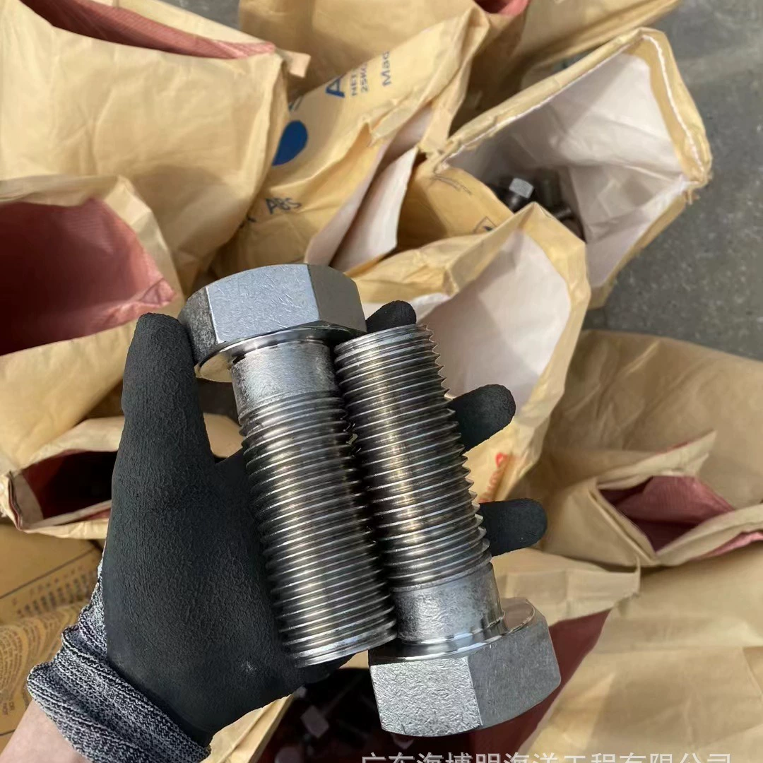 Заглубленная часть V-образной резиновой подпорки в городе Хайкоу