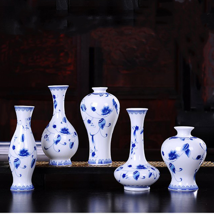 Blue and white porcelain vase retro flower insert ornaments small…
