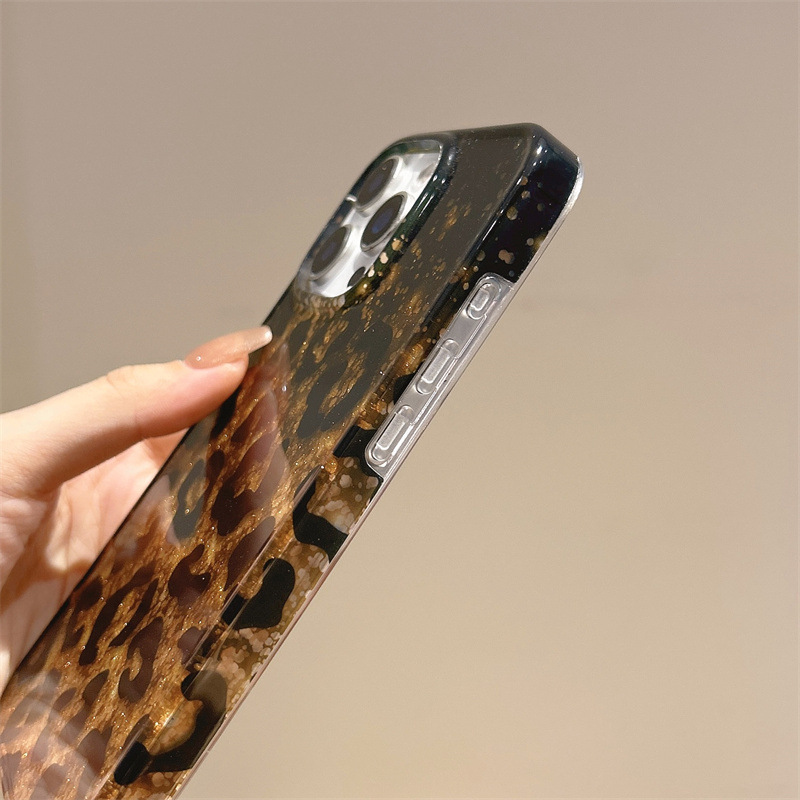 個性的なトレンドブランドのブラウンレオパード柄iPhone16promax用スマホケース、Apple17金箔入り耐衝撃14/15対応|undefined