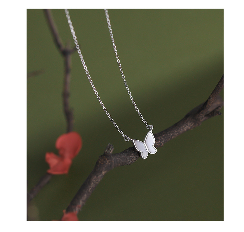 White shell Inlay Material Pendant Necklace Classification 925 Sterling Silver White Shell Cable Chain Plating Butterfly Pendant Necklace