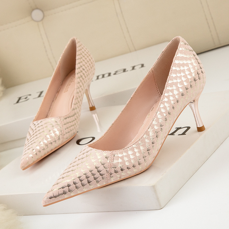 869-20 han edition fashion show thin thin and delicate high-heeled shallow mouth pointed embossing suede sexy club women's shoes