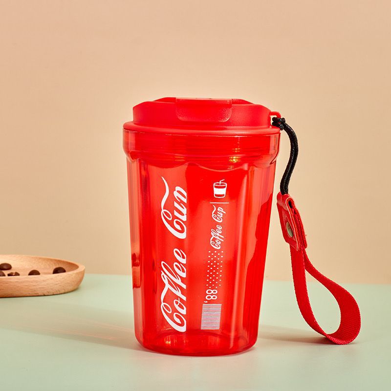 Nuevo taza de café de plástico de verano, taza de agua de alto valor facial, taza portátil para llevar, taza de agua de plástico acompañante