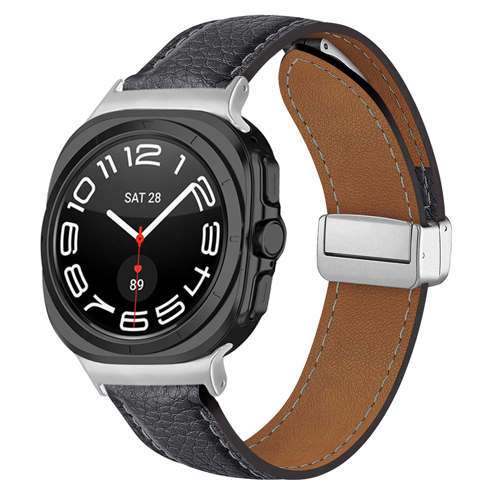 Aplicable para Samsung galaxywatch7ultra47MM reloj inteligente correa de lichi pu pulsera de succión magnética pulsera ultra