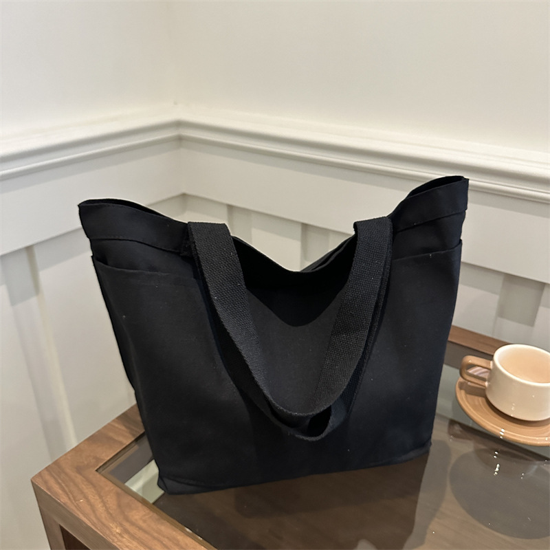 Invierno nuevo paquete de gran capacidad 2024 este año popular bolso casual coreano simple bolso de hombro