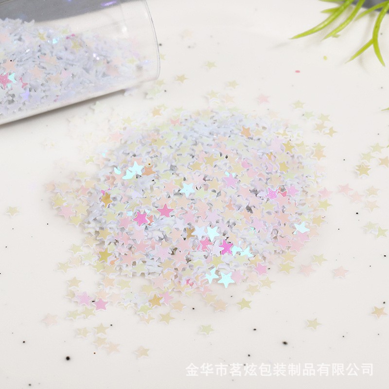 은색 다섯개 별