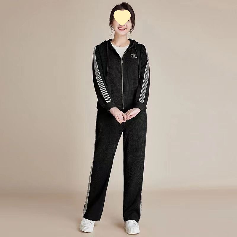 春爆款妈妈秋装洋气运动服套装女2025大码中老年外套中年妈妈上衣|undefined
