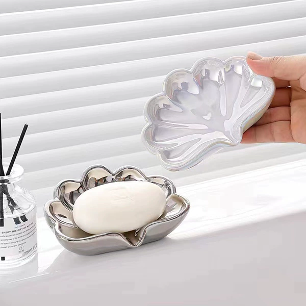 Glaze shell soap box [silver + white]