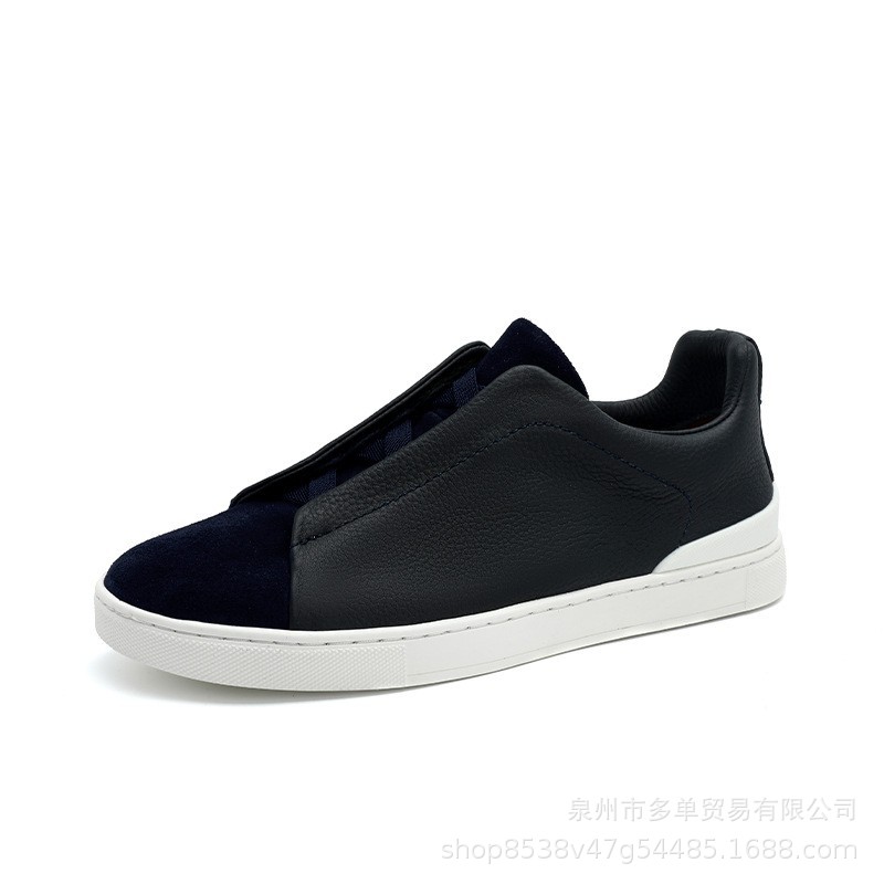 Azul y negro