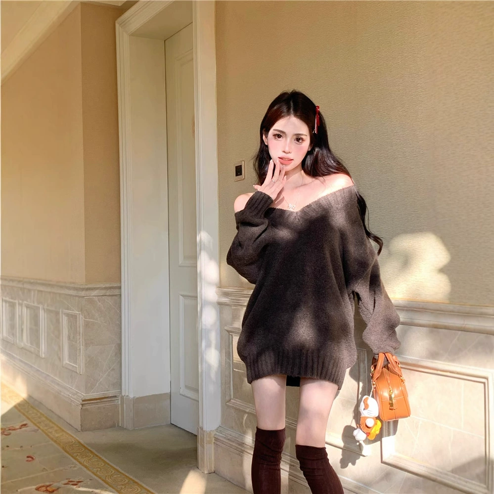 Spring retro colored knitted sweater, loose fit