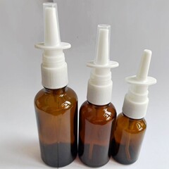メーカースポット卸売り茶色鼻スプレーボトル鼻腔スプレーボトル茶色ガラス直スプレーボトル5ml 10ml 20ml