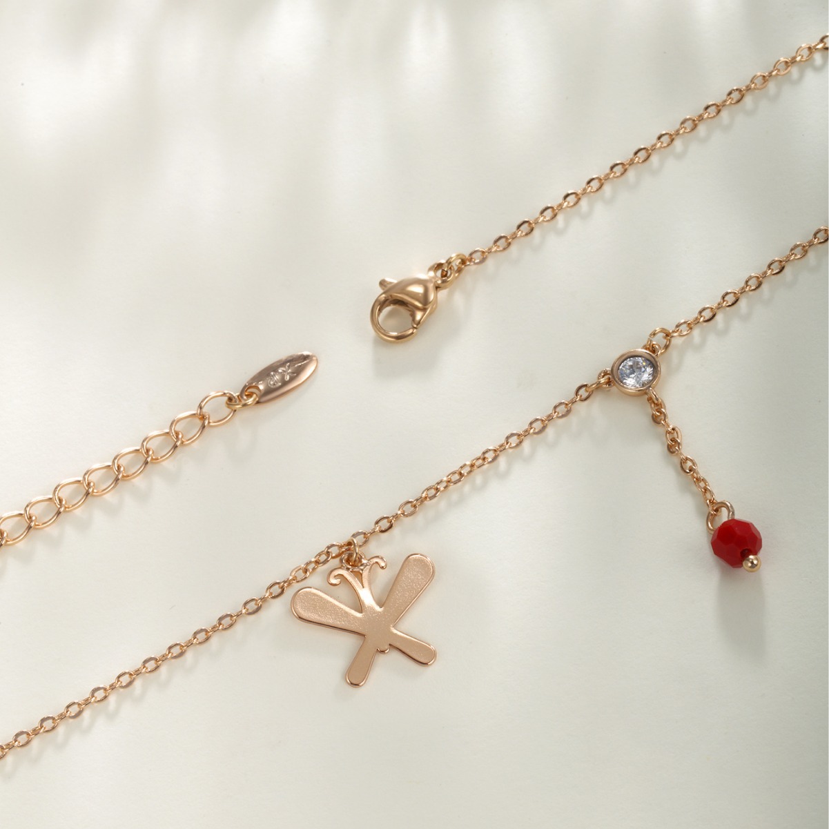 Xuping joyería nueva moda de verano damas bordas mariposa pulsera mujer Europa y América de moda transfronteriza arena pie de viento