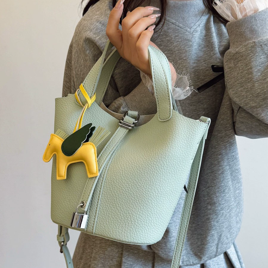 Summer handheld basket, fashionable shoulder bag, city style, South Korea