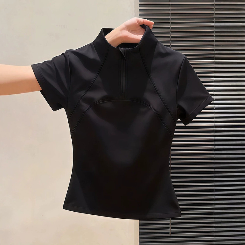 Lightweight stand-up collar half-zip simple slim-fit short-sleeve T-shirt for women, new summer sports style, extremely stylish and versatile top Lightweight stand-up collar half-zip simple slim-fit short-sleeve T-shirt for women, new summer sports style, extremely stylish and versatile top