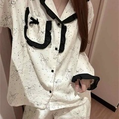 丸い点の蝶結びの砕いたレースのパジャマの女性の春と秋の長袖のズボンの学生のゆったりした部屋の服のスーツは外に着ることができます。