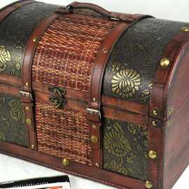 仿古带锁木箱复古百宝箱藏宝箱老式大箱子收纳箱密室道具橱窗装饰