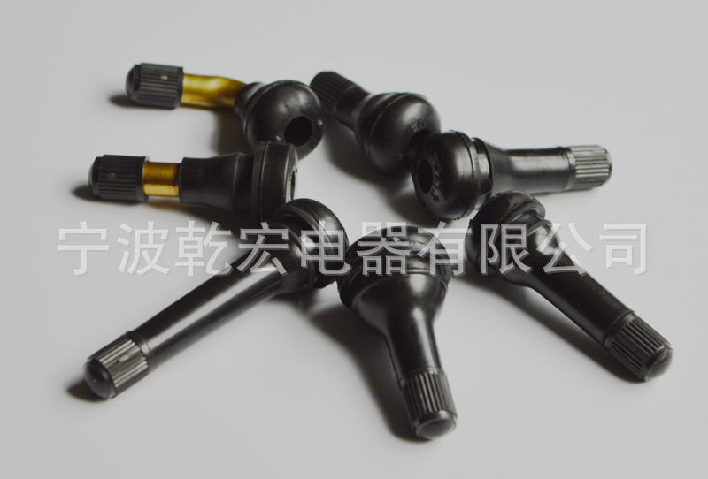 7种气门嘴3.jpg