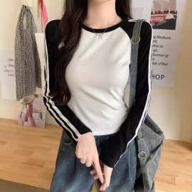 撞色复古插肩袖t恤女纯棉短款上衣2024秋季美式辣妹长袖打底百搭