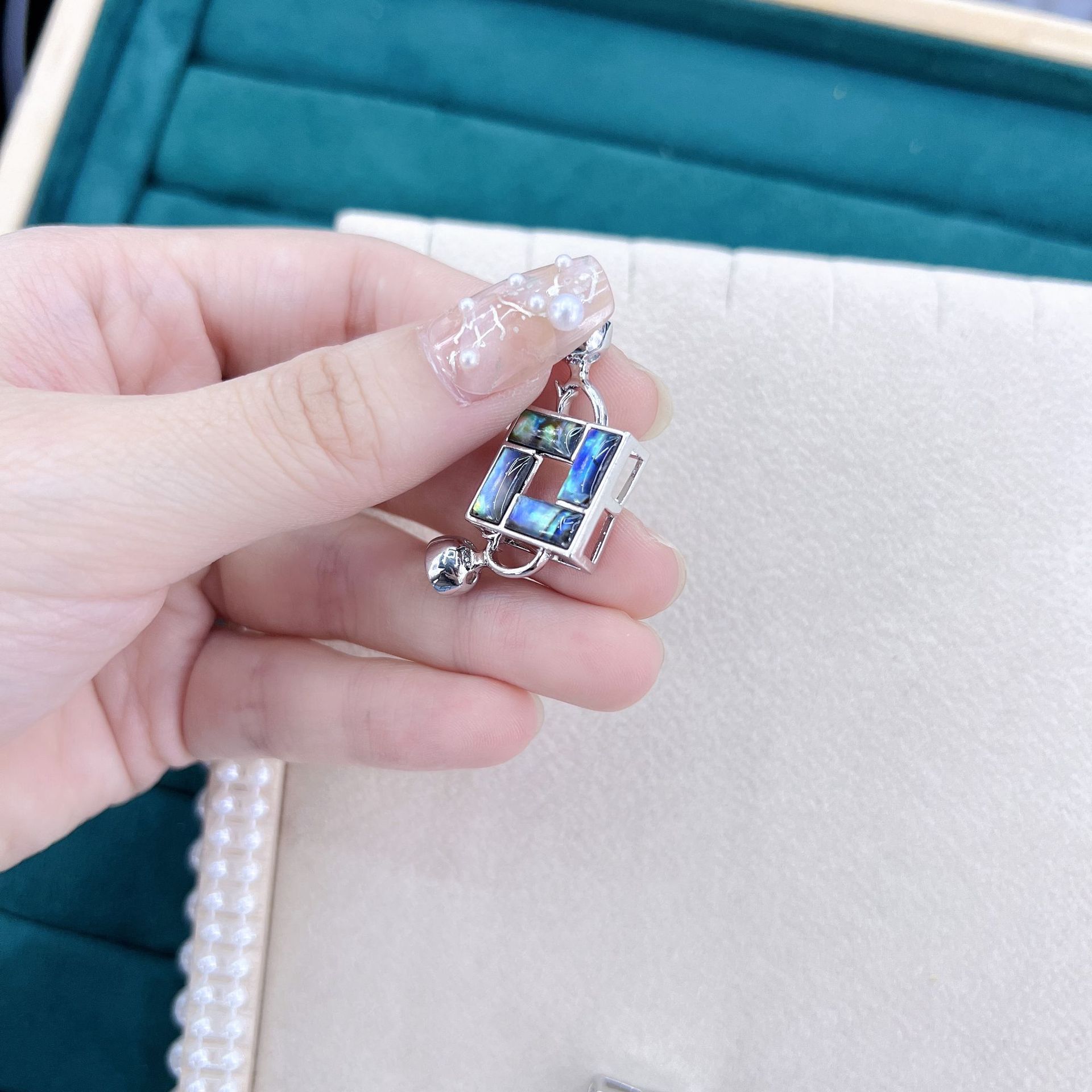 ad466b3a21972bce4d8be3bdc59e0e