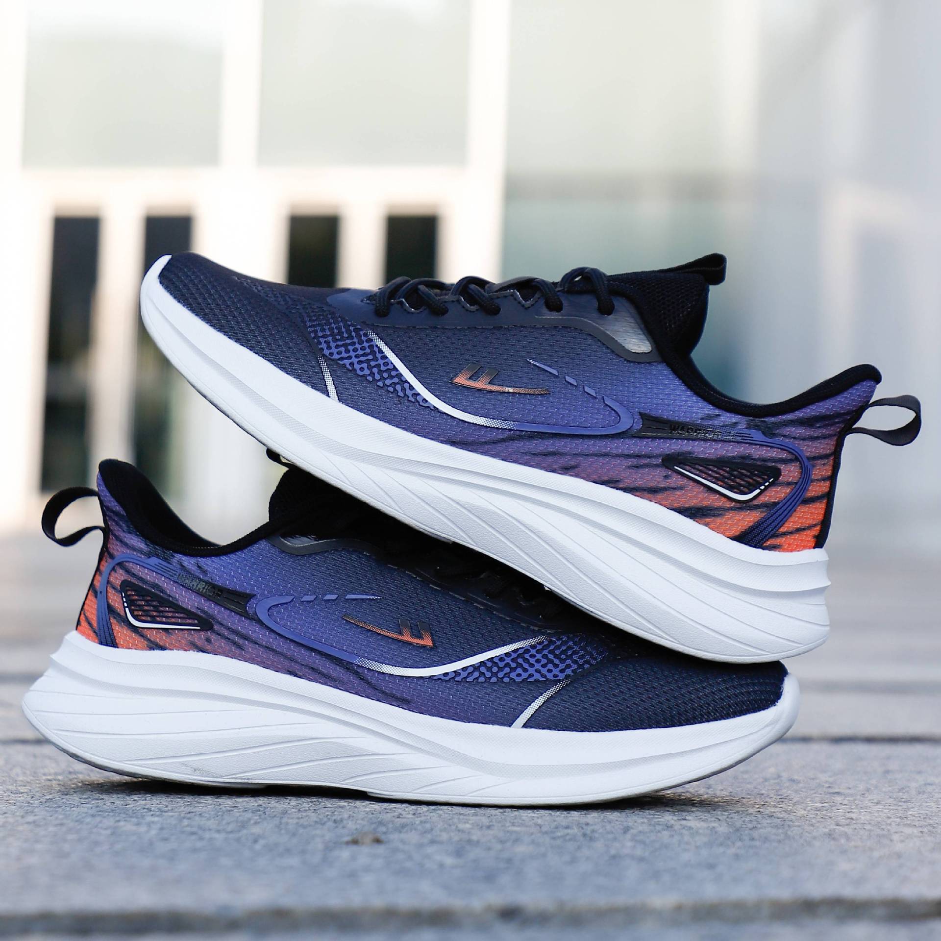Running sneakers