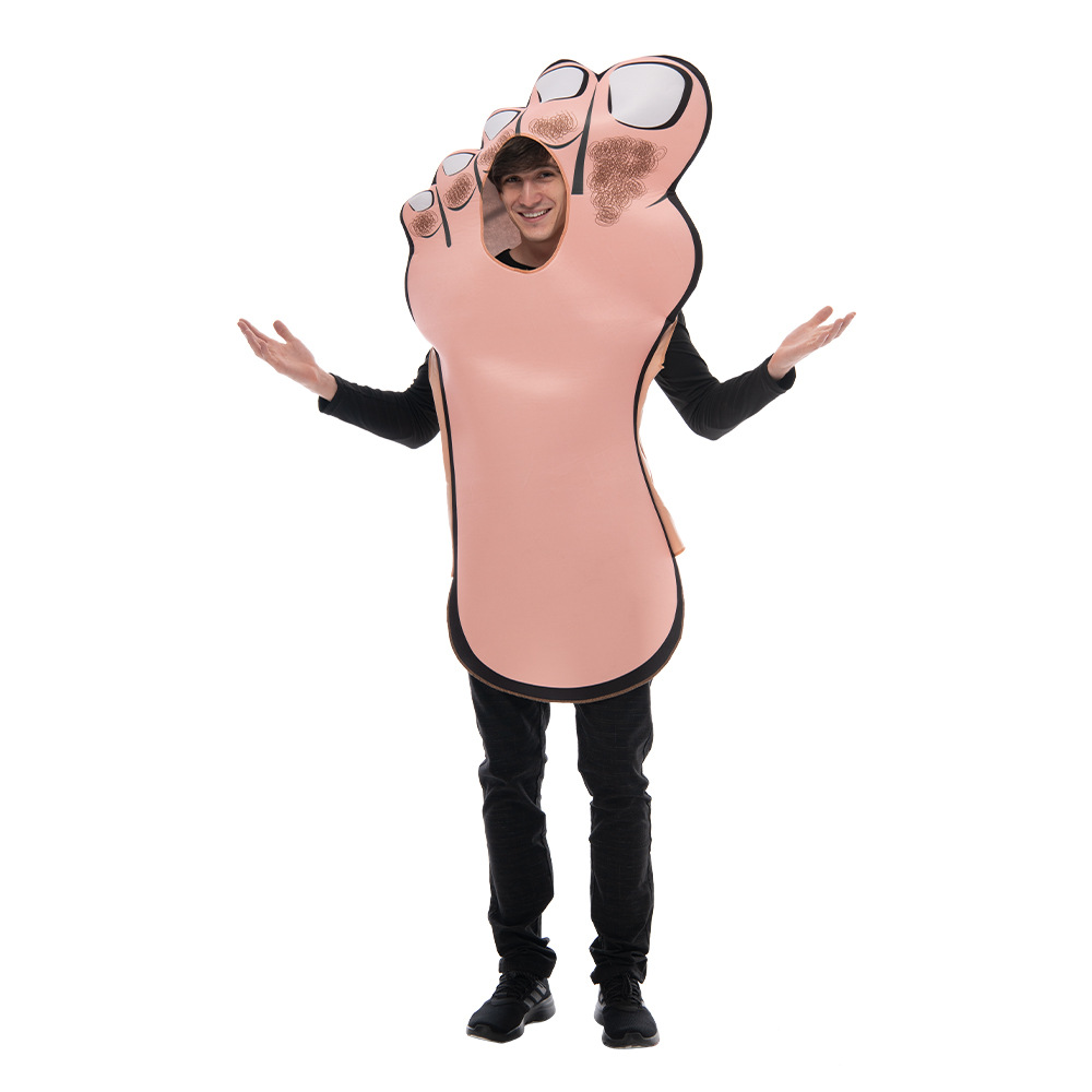 Fantasia de Halloween peculiar com mãos de tesoura em forma de humano e atmosfera de palco de esponja em forma de V_voghion.com