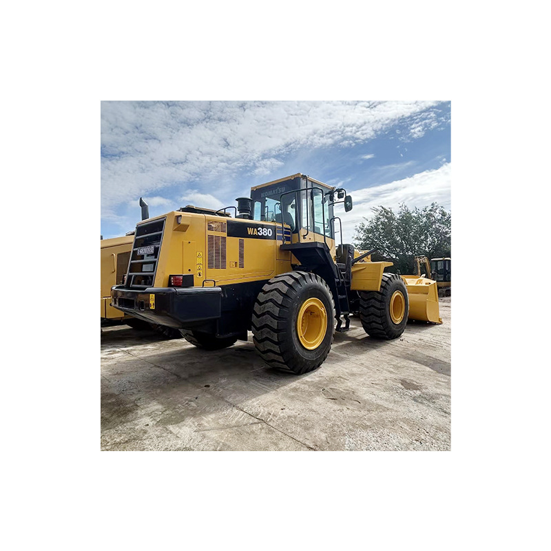 Comercio exterior suministro directo cargador de descarga frontal noventa por ciento nuevo WA380 en stock maquinaria de construcción cargador de neumáticos