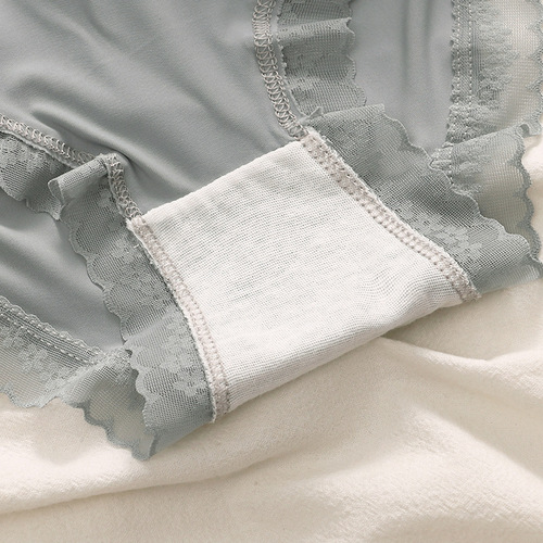 Japanese new style ice silk underwear for women summer thin pure cotton crotch seamless mid-waist lace girls briefs