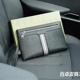 P拉达手包信封包软皮大容量时尚商务夹包男士手抓手拿包图片实拍