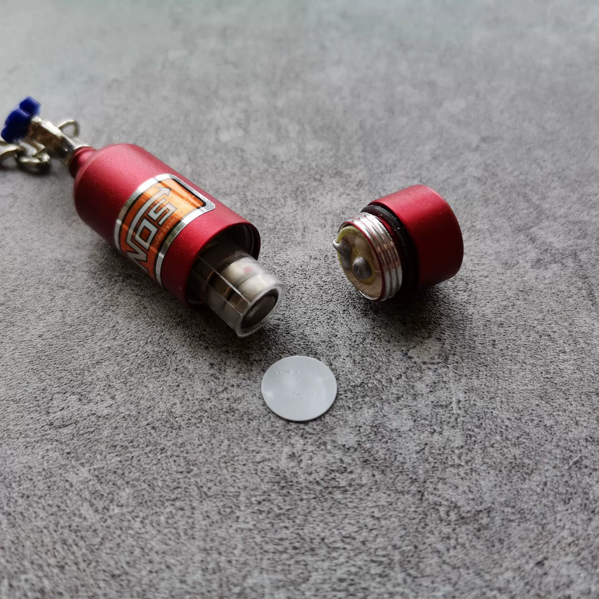 Модифицированный брелок-украшение для автомобиля с LED-подсветкой NOS, нитрозный эффект, наружная подвеска с LED