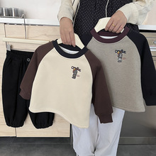 儿童加绒卫衣2025冬季新款男小童插肩袖上衣加厚百搭冬装卡通长袖