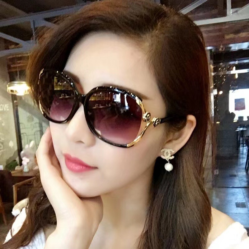 New High-End Women's Sunglasses with Camellia Design, Sun Protection, Slimming Effect for Round Faces, Uv Protection, Polarized Quality Sunglasses New High-End Women's Sunglasses with Camellia Design, Sun Protection, Slimming Effect for Round Faces, Uv Protection, Polarized Quality Sunglasses