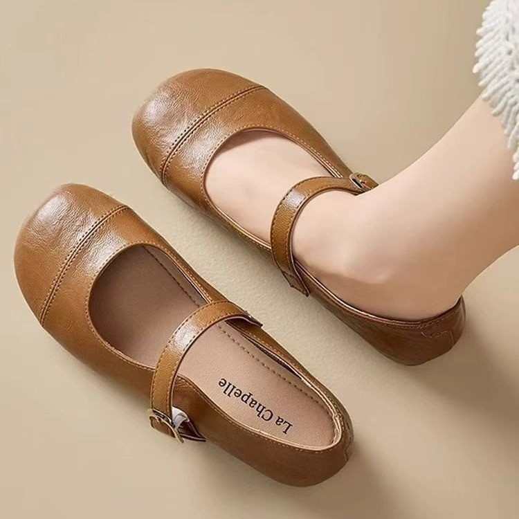 Zapatos de cabeza redonda cómodos con suela plana 2026 primavera nuevos zapatos de cuero suaves casuales retrógrados zapatos de mujer preciosa