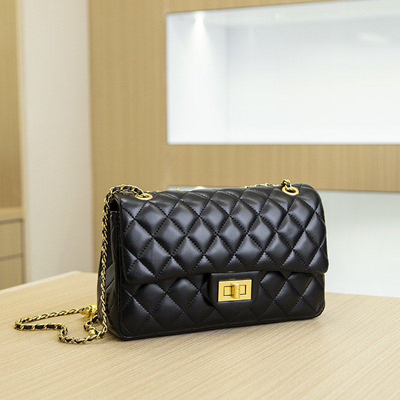 Genuine Leather Crossbody Bag Diamond Grid Chain Shoulder Bag_voghion.com