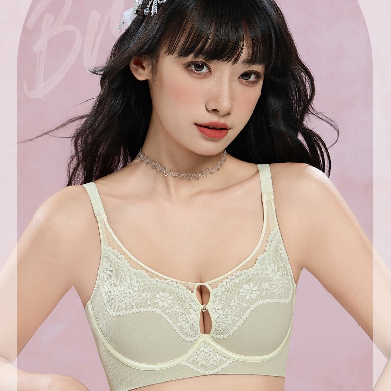 High-End Satin Lace Sexy Large Bust Bcd Cup Lingerie for Women, Ultra-Thin Comfortable Adjustable Bra High-End Satin Lace Sexy Large Bust Bcd Cup Lingerie for Women, Ultra-Thin Comfortable Adjustable Bra