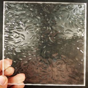 Transparent wavy pattern high-definition super transparency do transparent color for hotel decoration screen blocking and display cabinet