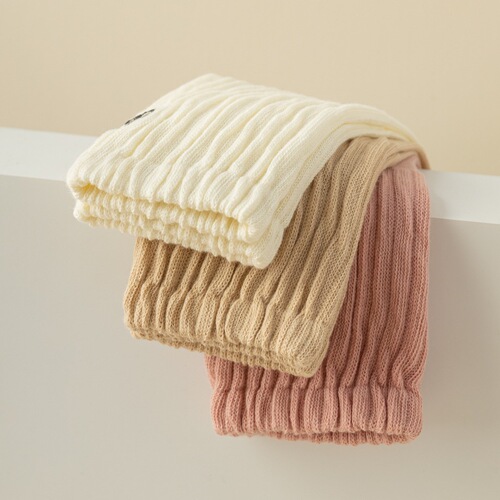 Socks for women, pure cotton, deodorant mid-calf socks for students, versatile ins stockings for couples, embroidered cotton pile socks, wholesale