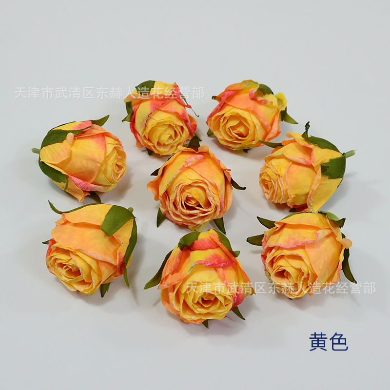 雪花バラのトランペットをシミュレートする6cm焦辺バラの花の頭の結婚式の花の壁の生け花の花嫁の手の花の束の生け花|undefined