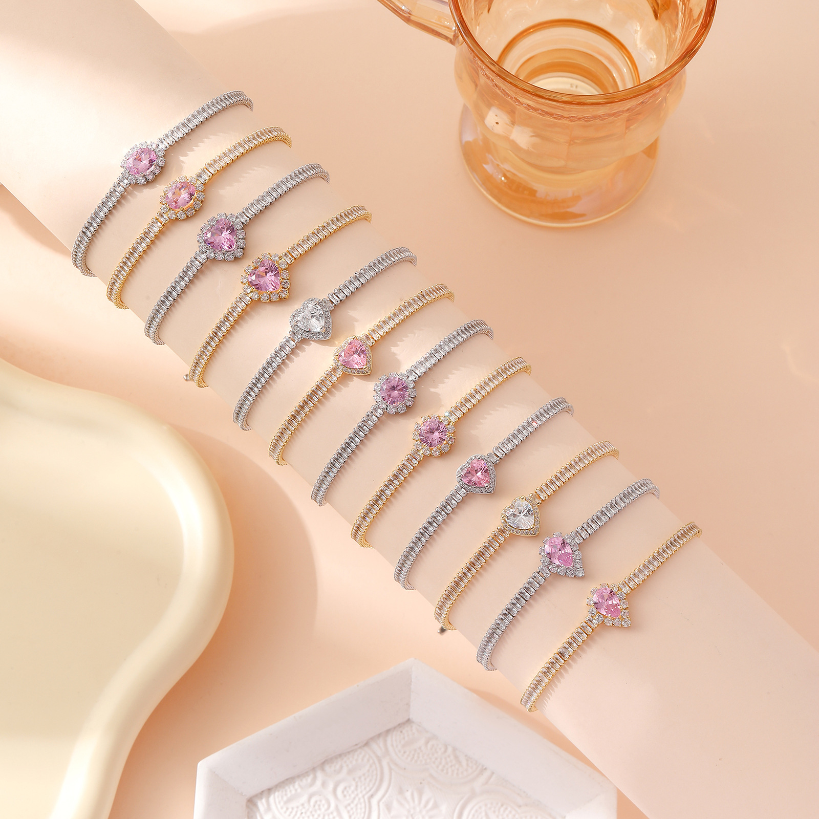 11g Weight Zircon Inlay Material Bracelets Classification Copper Chain Material 1 Piece Quantity Daily Occasion Copper Material Water Droplets, Heart Shape, Flower Pattern Women's Gender Inlay Design Shiny, IG Style Style Copper Inlay Water Droplets Heart Shape Flower Zircon Copper Bracelets 无