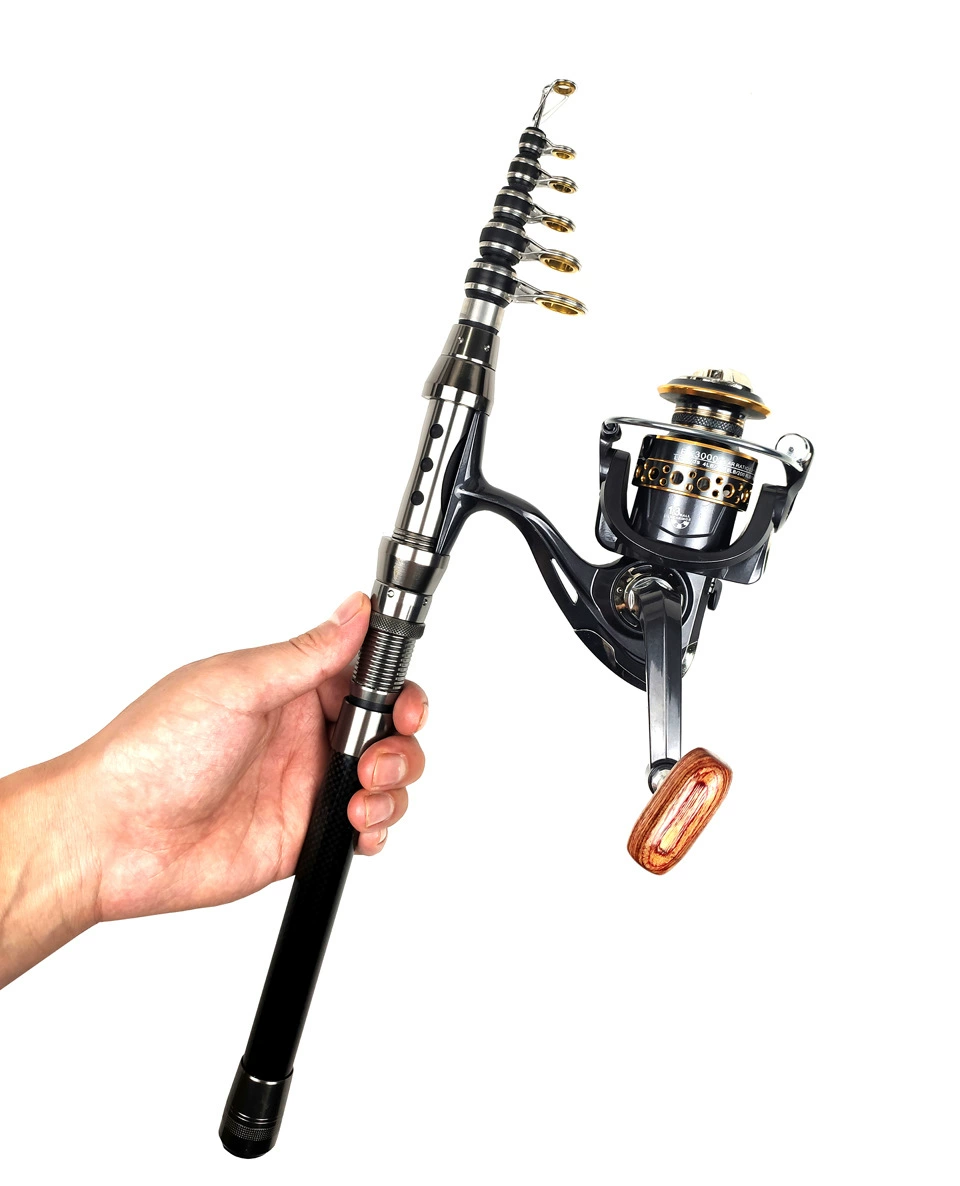 Contenido completo del kit de pesca embalado