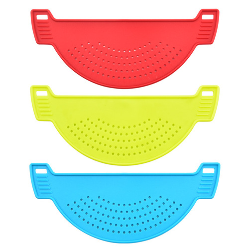 Plastic water filter baffle household kitchen drainer pot side filter slag separator baffle washing rice vegetable filter leak-proof plate