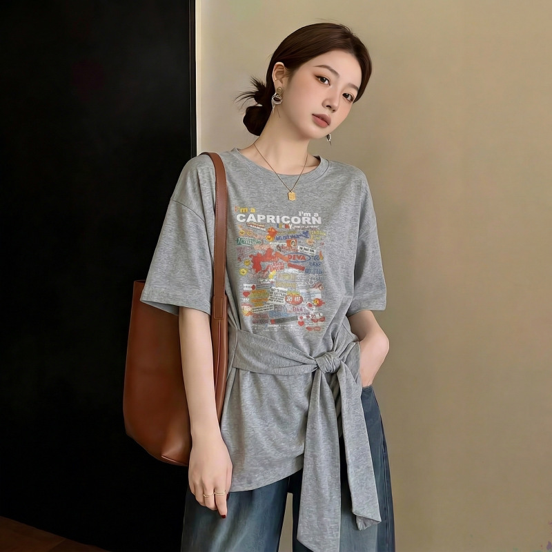 Áo thun nữ cổ tròn in họa tiết dáng rộng dài tay — màu xám chi tiết 1