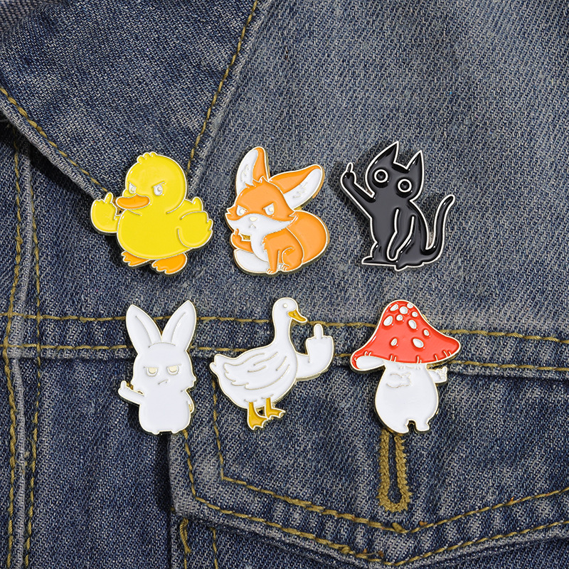 Funny Pin Animal Alloy Plating Unisex Brooches display picture 4